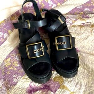 Dr Martin 2 1/2 inch heel sandals black